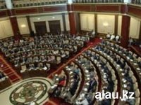 Нигматулин представил заместителей спикера мажилиса Нигматулин представил заместителей спикера мажилиса
