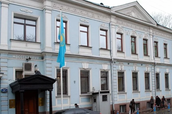 Посольство РК в России обратилось к казахстанцам