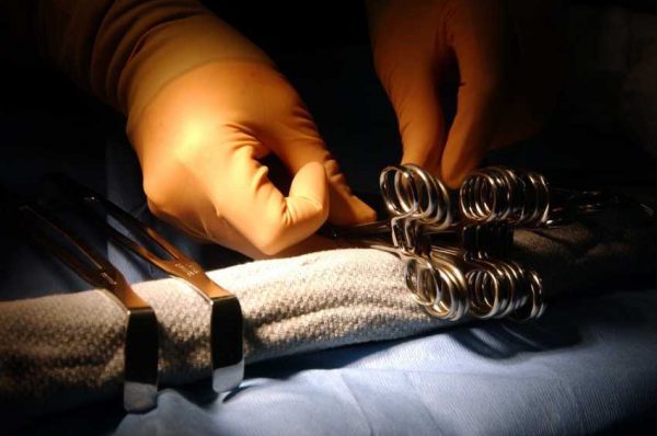 В Казахстане пациентке с онкологией впервые провели сложную операцию на поджелудочной железе