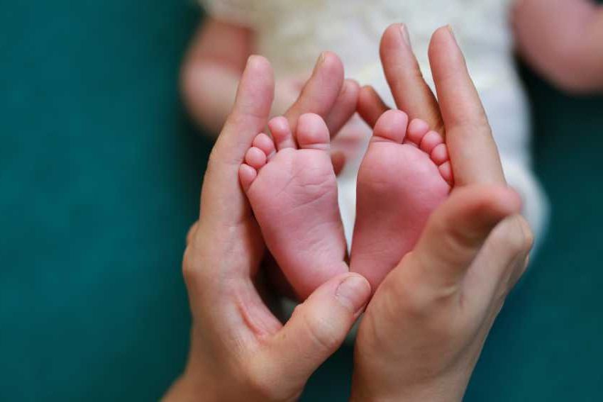 Торжественную регистрацию рождения ребёнка хотят внедрить в Казахстане