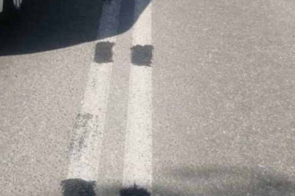 В Костанае полицейские наказали водителя, который закрасил дорожную разметку