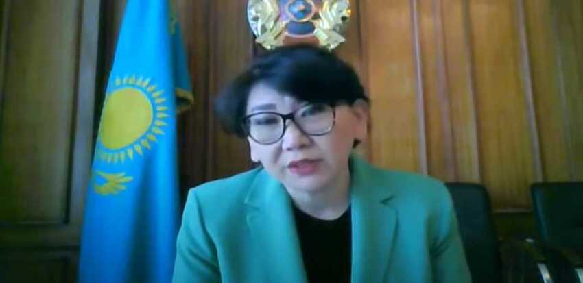 Фотография для новости Премии по итогам года казахстанцам посоветовали отложить на жилье