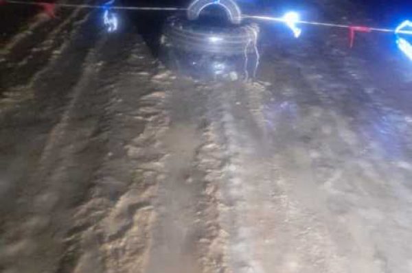 Из-за проливных дождей размыло дорогу в Костанайской области