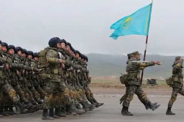 Сколько будут получать участвующие в миротворческой миссии казахстанские военные