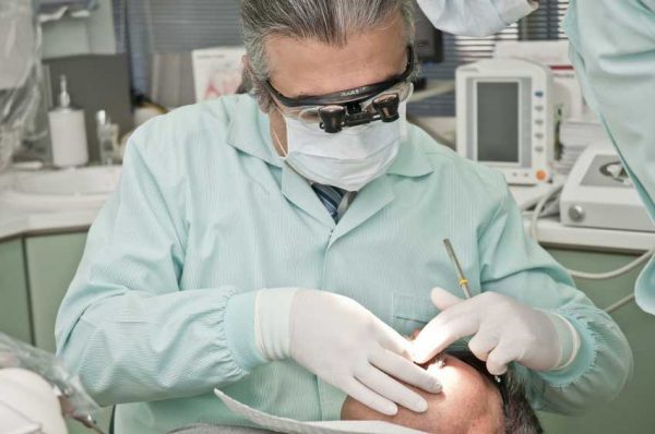 Кто может получить бесплатную стоматологическую помощь в Казахстане