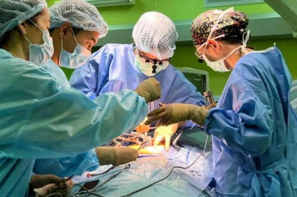 Три спасённых жизни. Пациентам пересадили почки и сердце от одного донора в РК