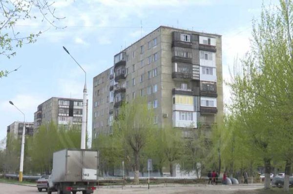 Фасады 40 многоэтажек в районе КСК покрасят, а балконы домов застеклят в едином стиле