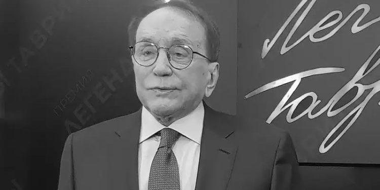 Изображение для новости: Умер легенда КВН Александр Масляков