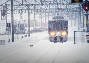 Изображение 1 для Напился и спал голым. Правонарушитель снят с поезда в Костанае