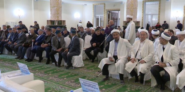 Изображение для новости: Профилактика расточительства. Приняты ограничения по организации и проведении поминальных обедов