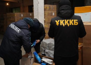 Изображение для новости: В Костанае полицейские пресекли канал поставки контрабандных сигарет на 50 млн тенге