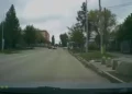 Изображение 3 для Опасный маневр на видео. Автоледи в Костанае наказали полицейские