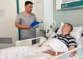 Изображение 1 для Стало известно о состоянии костанайского врача, пострадавшего от рука пациента