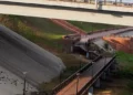 Изображение 4 для Под центральным мостом в Костанае построен пешеходный тротуар