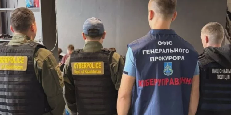 Изображение для новости: МВД РК: В Киеве ликвидирован транснациональный call-центр с использованием технологий deepfake