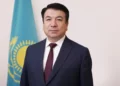 Изображение 2 для Министр просвещения освобожден с занимаемой должности