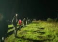 Изображение 2 для В Костанайской области полицейские вернули матери пропавшую девочку
