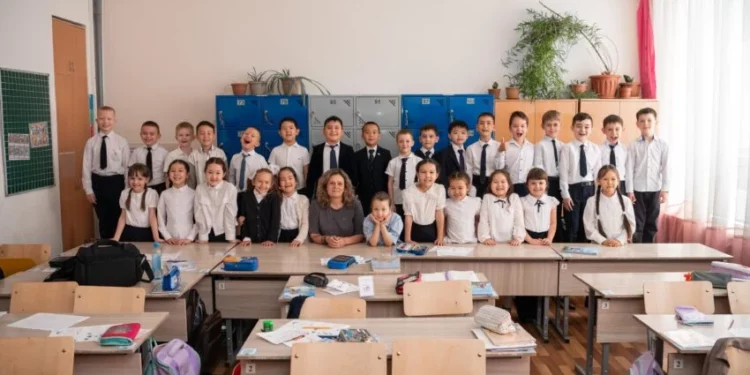 Изображение для новости: «Письмо учителю» — Марзабаева Людмила Ивановна
