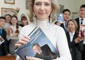 Изображение для новости: «Письмо учителю» — Артемова Елена Михайловна