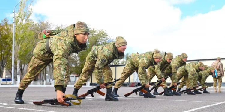 военные