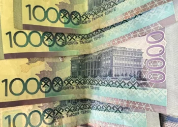 тенге,деньги