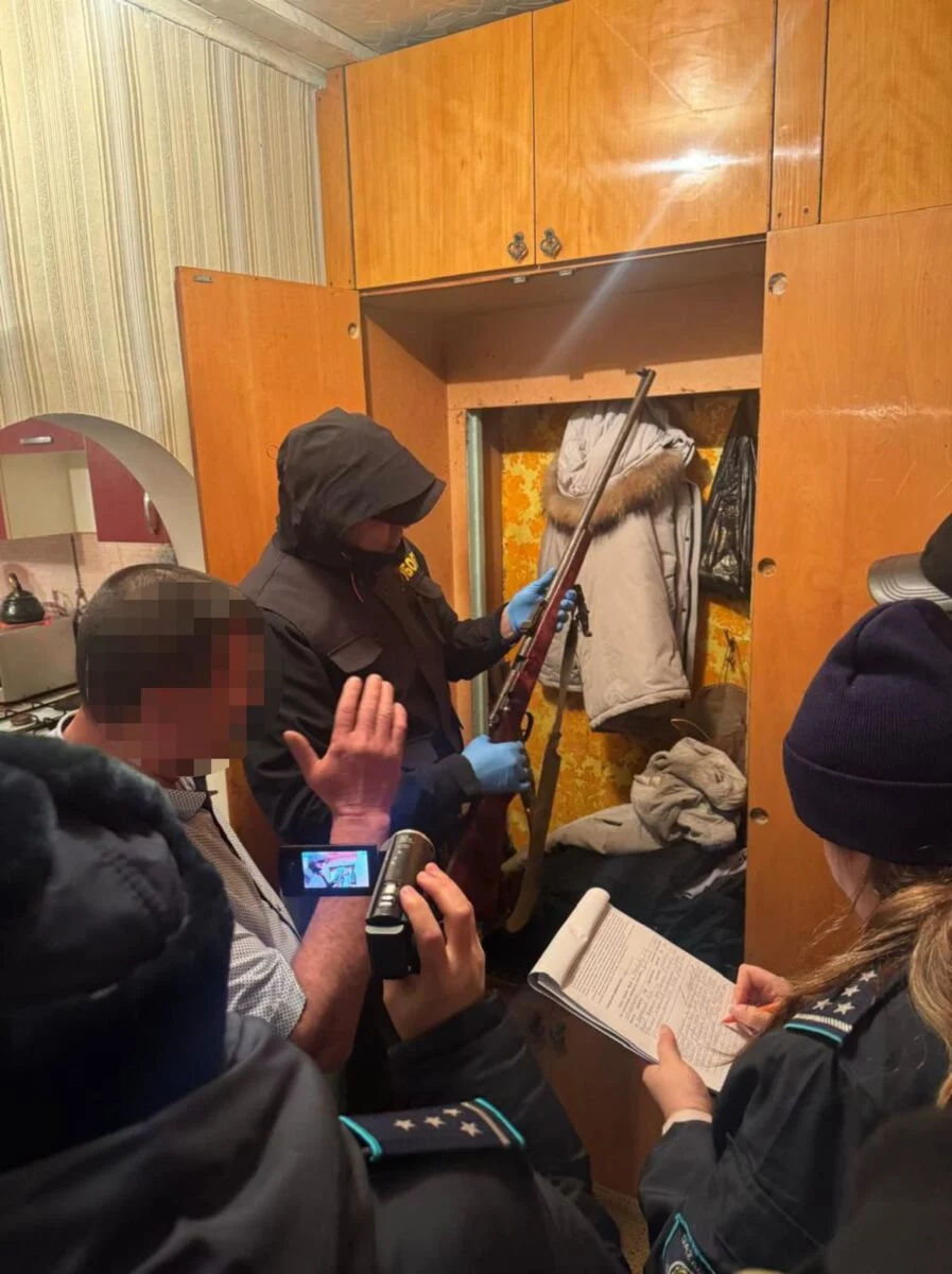 Изображение 1 для Изъяли пистолет, винтовку и патроны изъяла полиция в Костанайской области