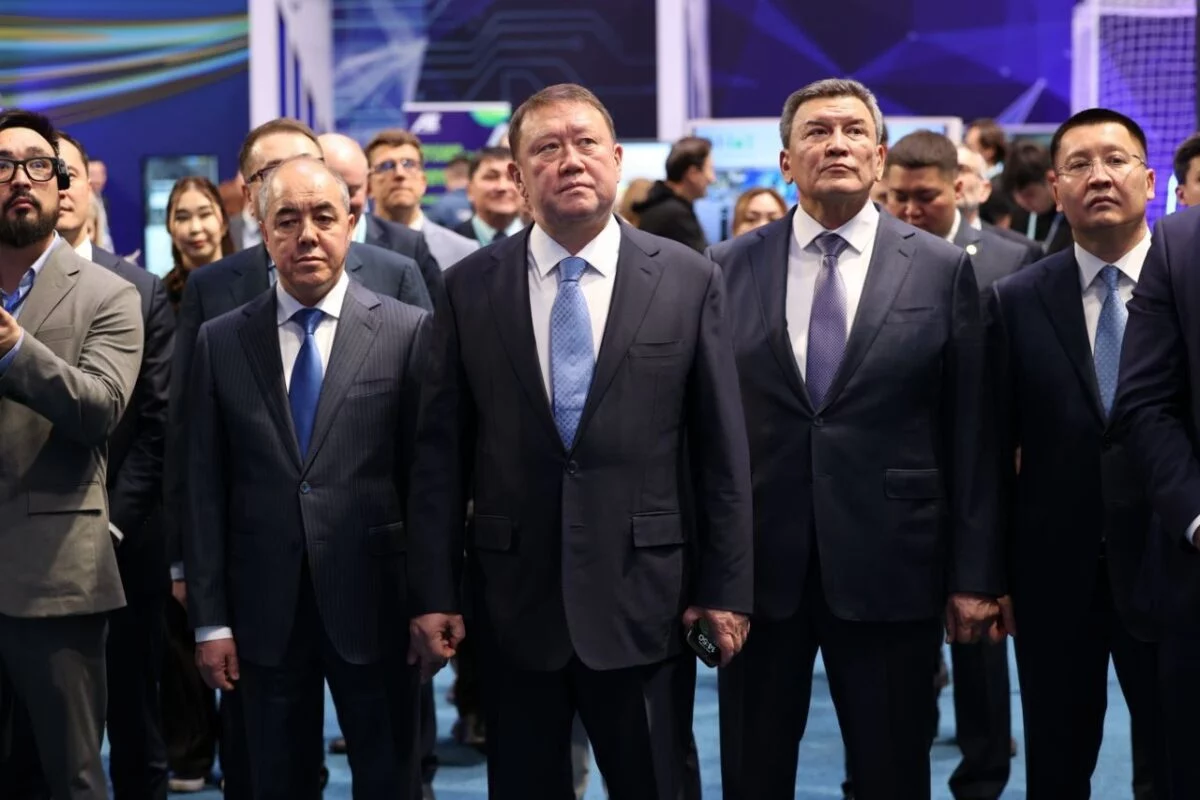 Изображение 3 для Аким Костанайской области выступил на форуме с участием Касым-Жомарта Токаева и Владимира Путина