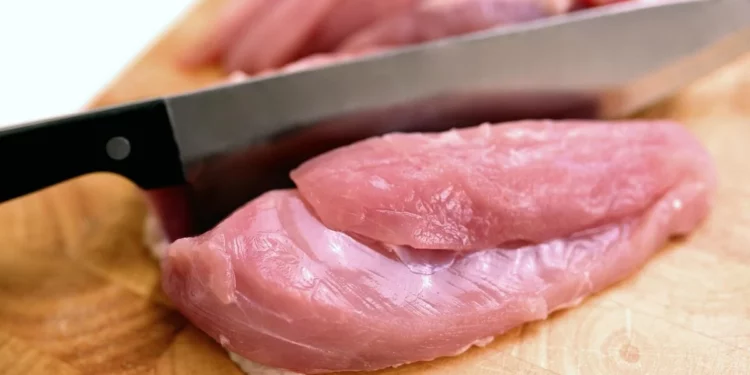 Изображение для новости: «Импорт говядины нам не нужен»: Минсельхоз обещает нарастить поголовье и сдержать цены