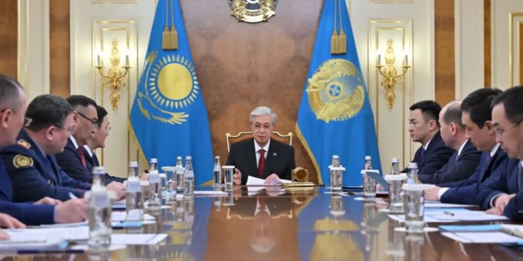 Изображение для новости: Гибель и травмы в армии: Президент Токаев дал поручения