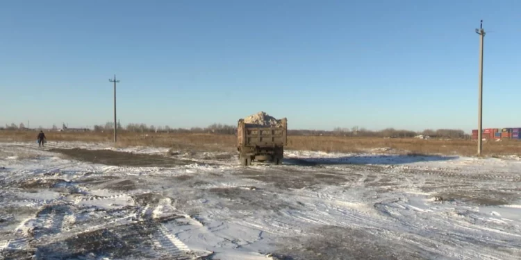 Изображение для новости: Места для неё нет. В Костанае простаивает снегоплавильная машина, купленная в 2024 году