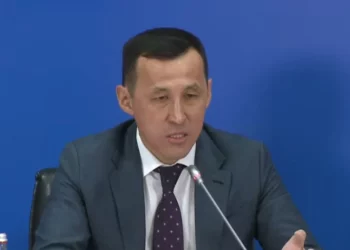 Изображение для новости: Деньги в «тени»: Минфин объяснил, когда мобильные переводы станут проблемой