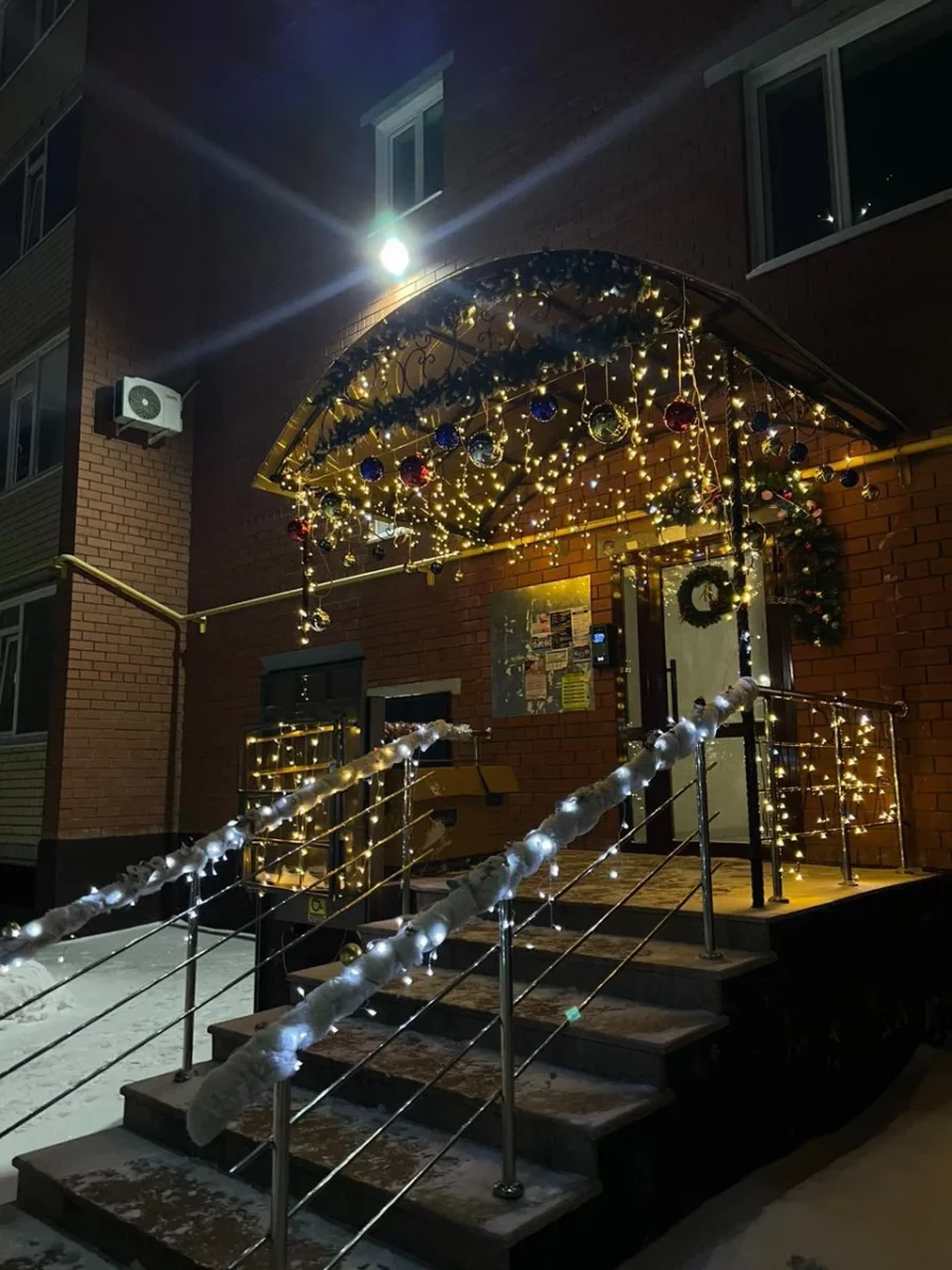 Изображение 1 для В Костанае подвели итоги конкурса на лучшее новогоднее оформление дворов