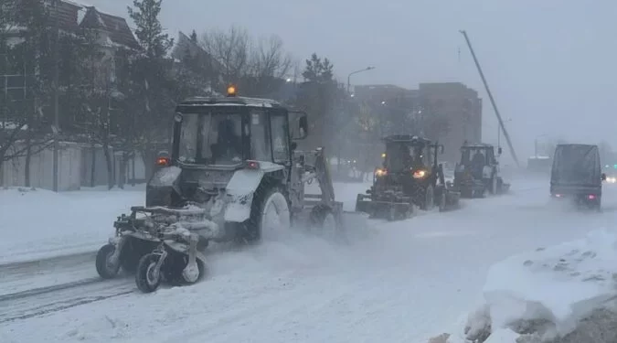 Изображение для новости: Техника выходит на улицы: обращение к костанайцам