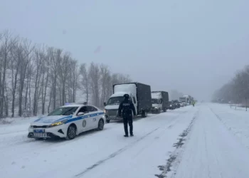 Изображение для новости: Снег проверяет на прочность: экстренные службы Костанайской области перешли на усиленный режим