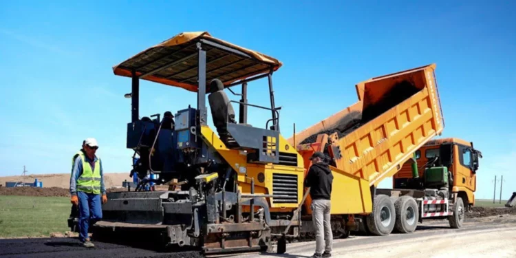 Изображение для новости: Дороги будущего: какие трассы и обходы появятся в Казахстане в 2026 году