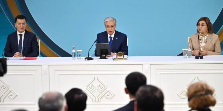 Изображение для новости: «Огромные средства разворовываются»: Президент о нарушениях в ФСМС