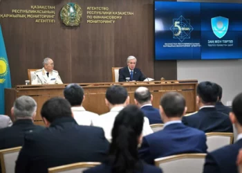 Изображение для новости: Отказаться от тотальных проверок при контроле социальной сферы призвал Токаев