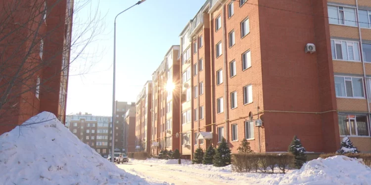 Изображение для новости: Машины не разъезжаются, спецтехника не проходит: Береке ждёт перестройка