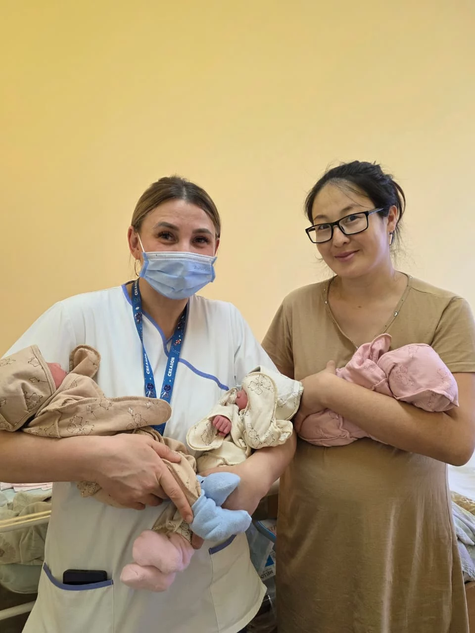 Изображение 1 для Тройню родила жительница Костаная: в семье теперь шесть детей