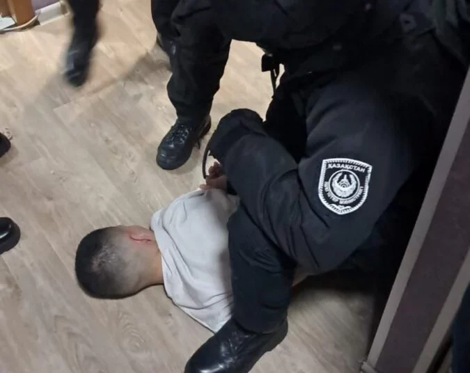 Изображение для новости: В Рудном задержан организатор узла для интернет-мошенников