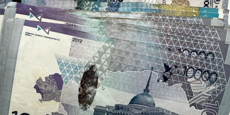 Изображение для новости: До 612 тысяч тенге на ребёнка: озвучены суммы выплат в 2026 году