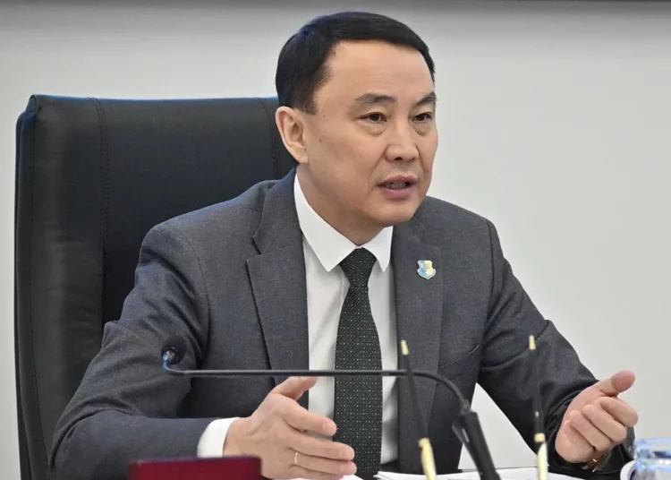 Изображение для новости: Проехали мимо и не дождались: костанайцы жалуются на автобусы