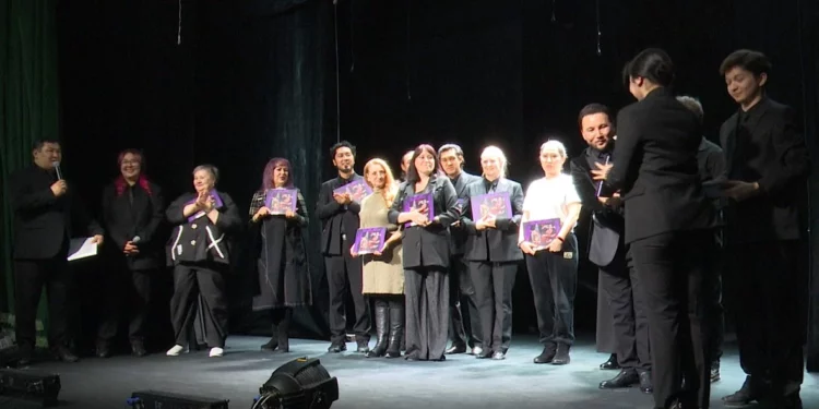 Изображение для новости: 40 лет на сцене: Костанайский театр кукол отмечает юбилей