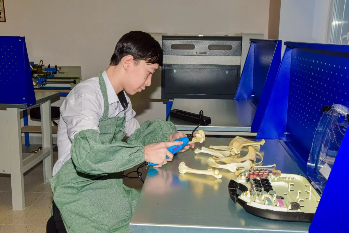 Изображение 6 для В Рудном открылась школа на 900 мест с государственным языком обучения