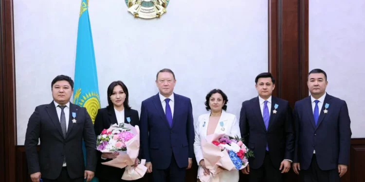 Изображение для новости: К Наурызу в Костанае вручили госнаграды: список награждённых