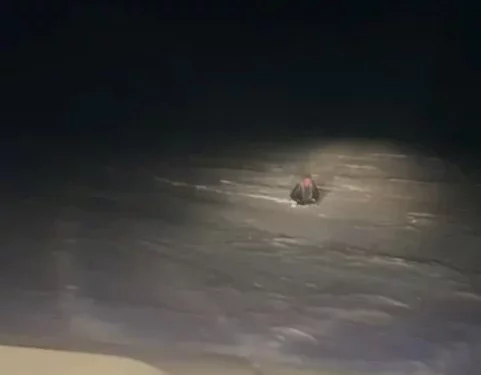 Изображение для новости: По пояс в снегу: в Костанайской области нашли заблудившегося мужчину