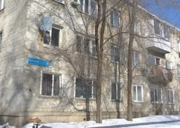 Изображение для новости: Обрушение крыши в аварийном доме в Костанае: жильцов срочно расселяют