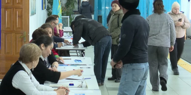 Изображение для новости: Референдум состоялся: явка по стране превысила 51% к 14:00