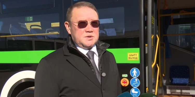 Изображение для новости: Кумар Аксакалов: Костанай почти избавился от старых автобусов