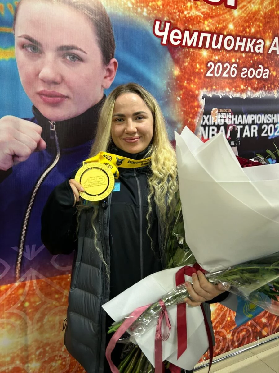 Изображение 2 для Золотую чемпионку Азии встретили в Костанае: триумф Надежды Рябец